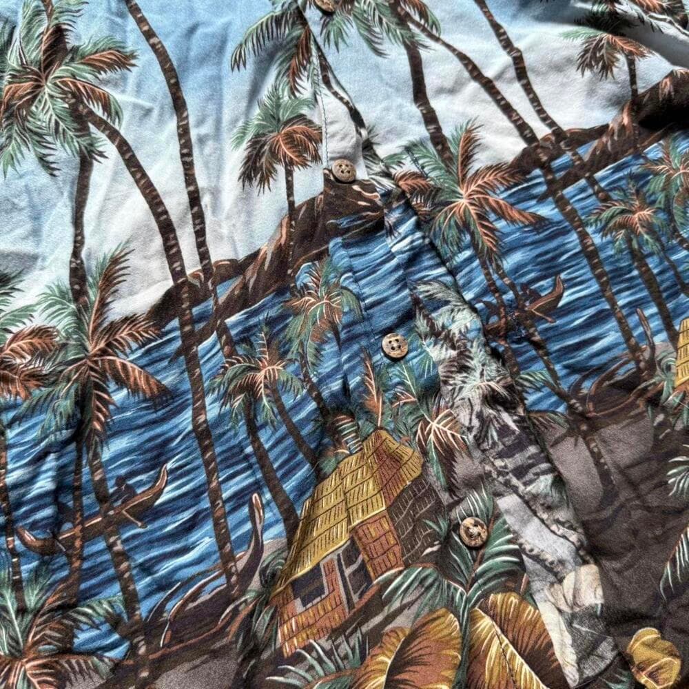 Pierre Cardin 90s Rayon Hawaiian Shirt — image 3
